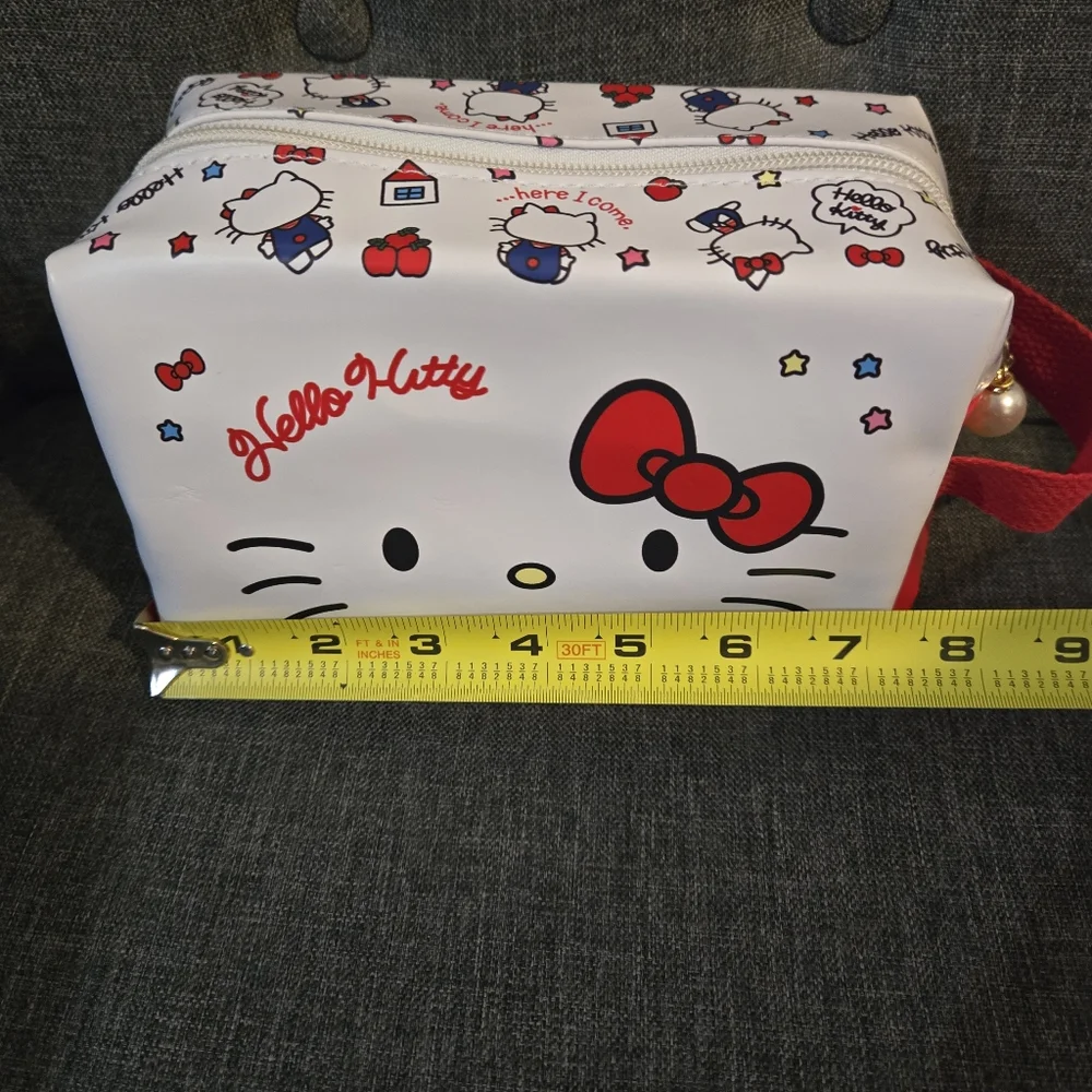 Hello Kitty Red and White Bag